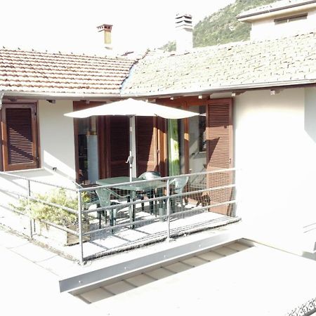 Apartamento Casa Avezza Omegna Habitación foto
